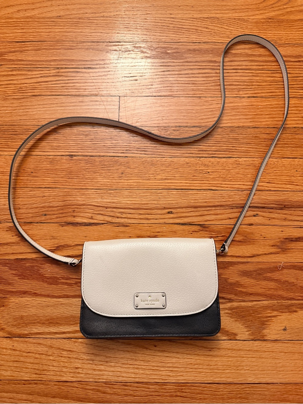 kate spade White and Black Leather Two-Tone Crossbody